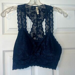 BLACK FRIDAY PRICE! NWOT Navy lace bralette